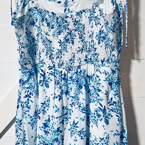 Lily Rose Dress New with tags - Picture 9 of 11